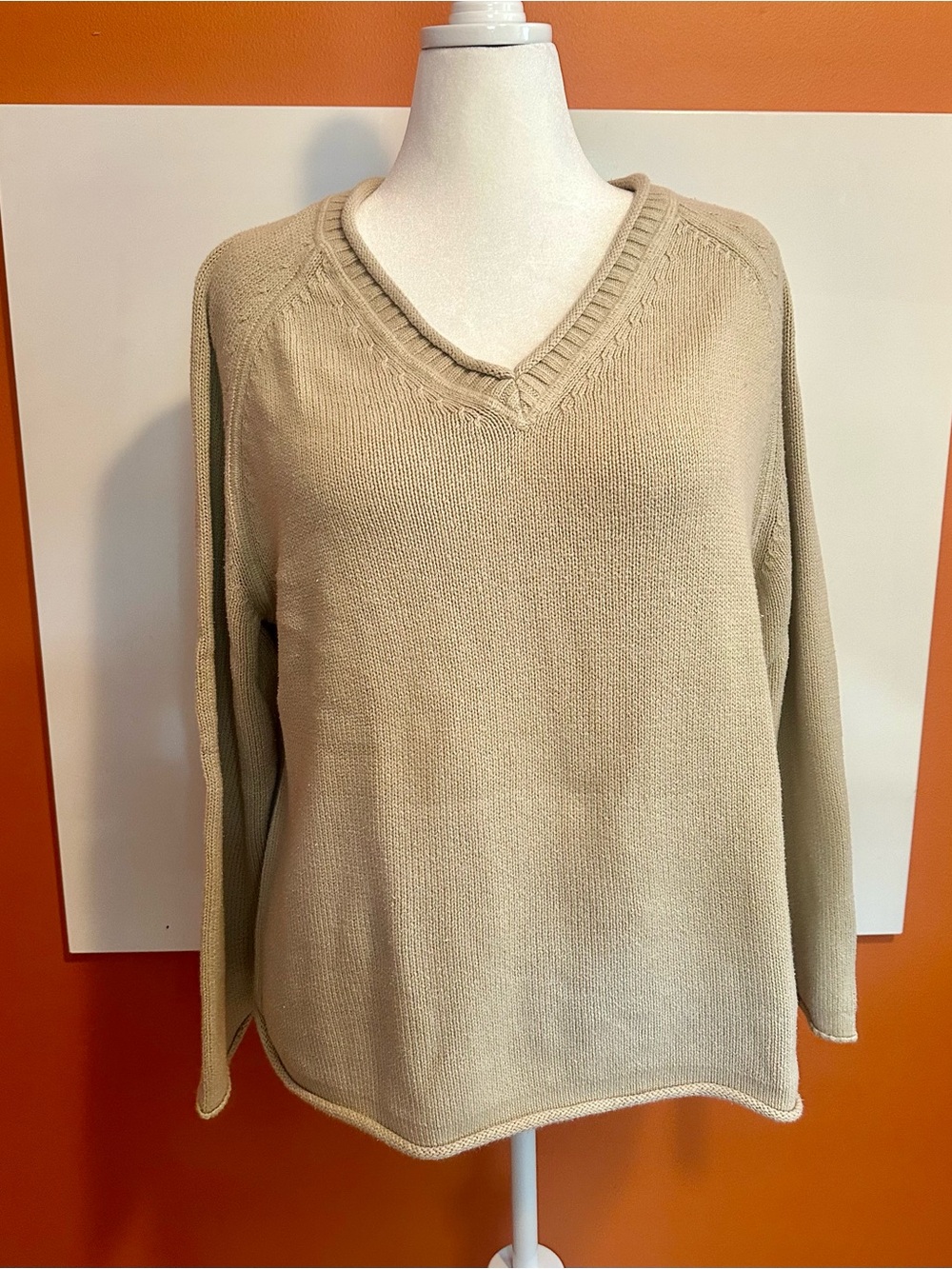 Bay Studio Plus Beige V-Neck Knit Sweater Size 1X
